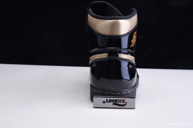 Cheap BLACK 1 AIR (2020) GOLD 555088-032 JORDAN HIGH RETRO METALLIC 0810